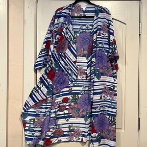 LuLaRoe Shirley kimono new with tags.